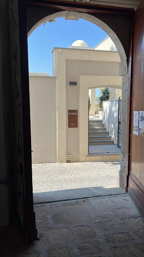 Two-Bedroom Apartment,1298793595:JPEG