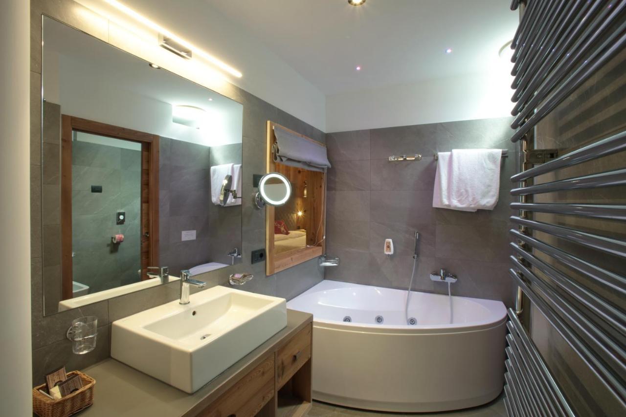 Familienzimmer mit Badewanne