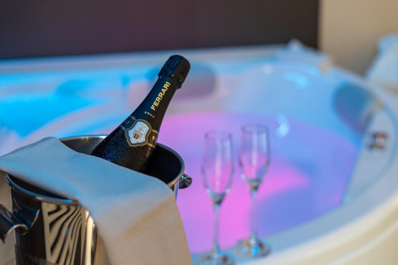 Suite Spa Bath