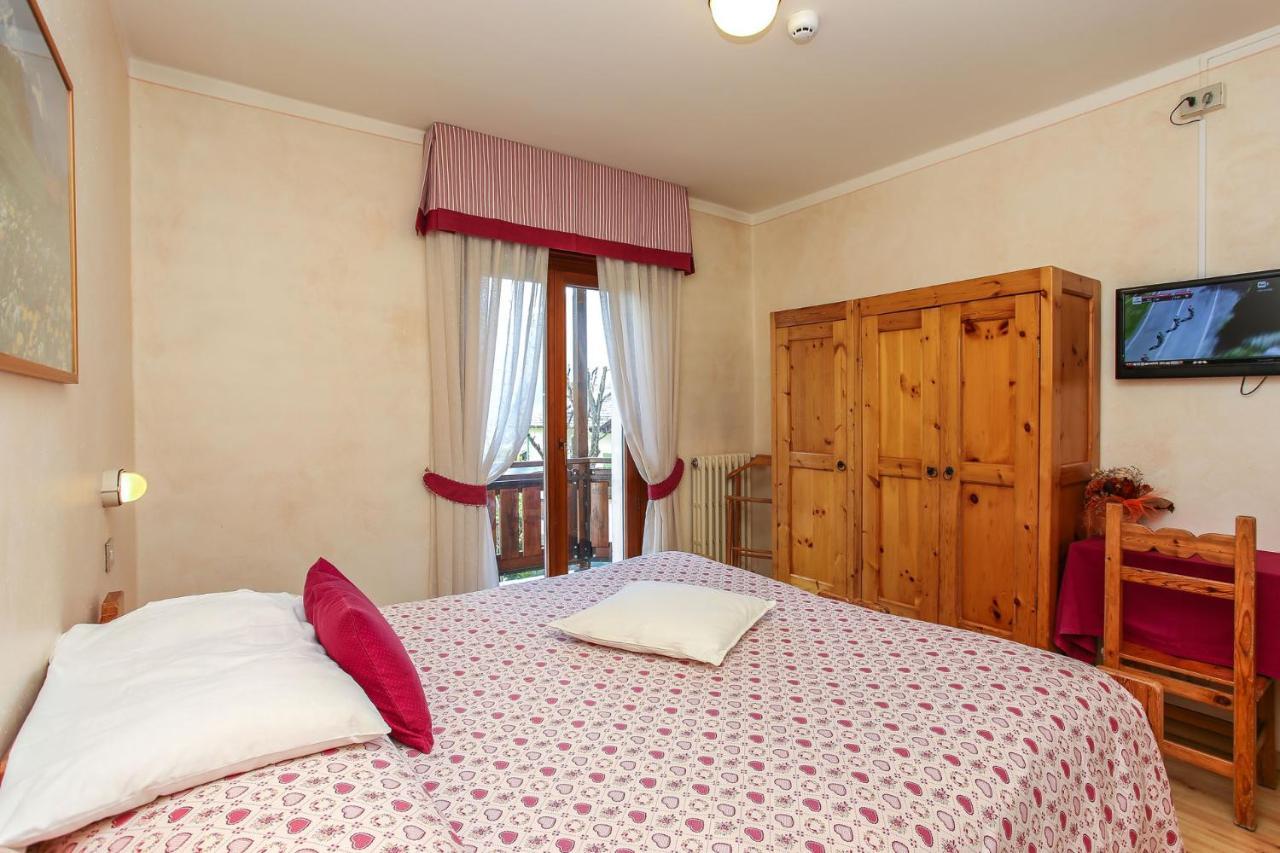Standard Double or Twin Room Balcony