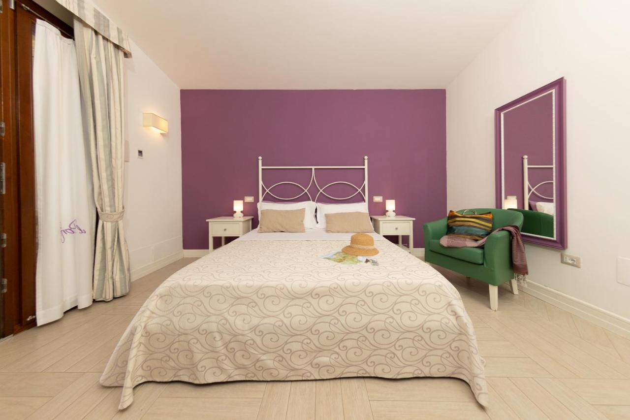 Economy Double or Twin Room