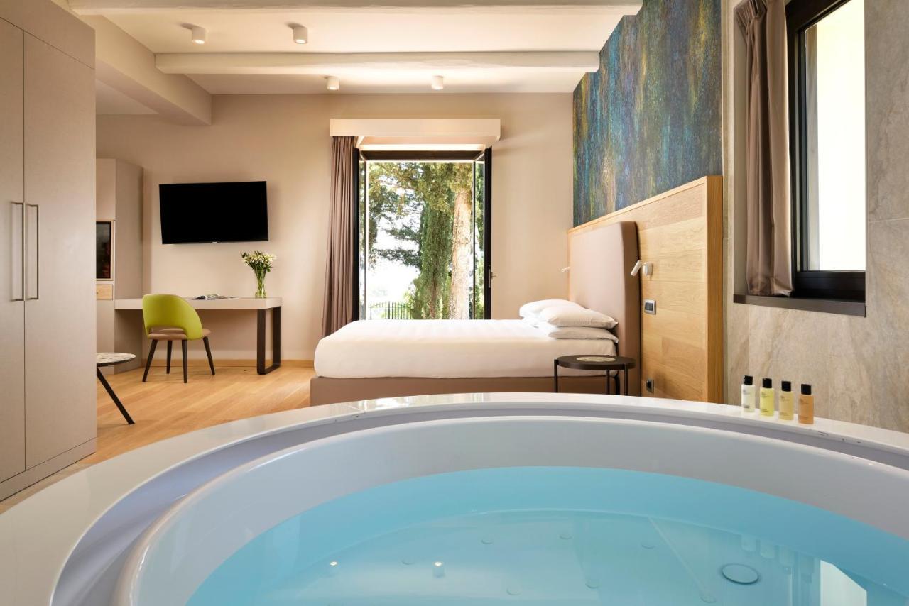 Suite Spa Bath Spa Access