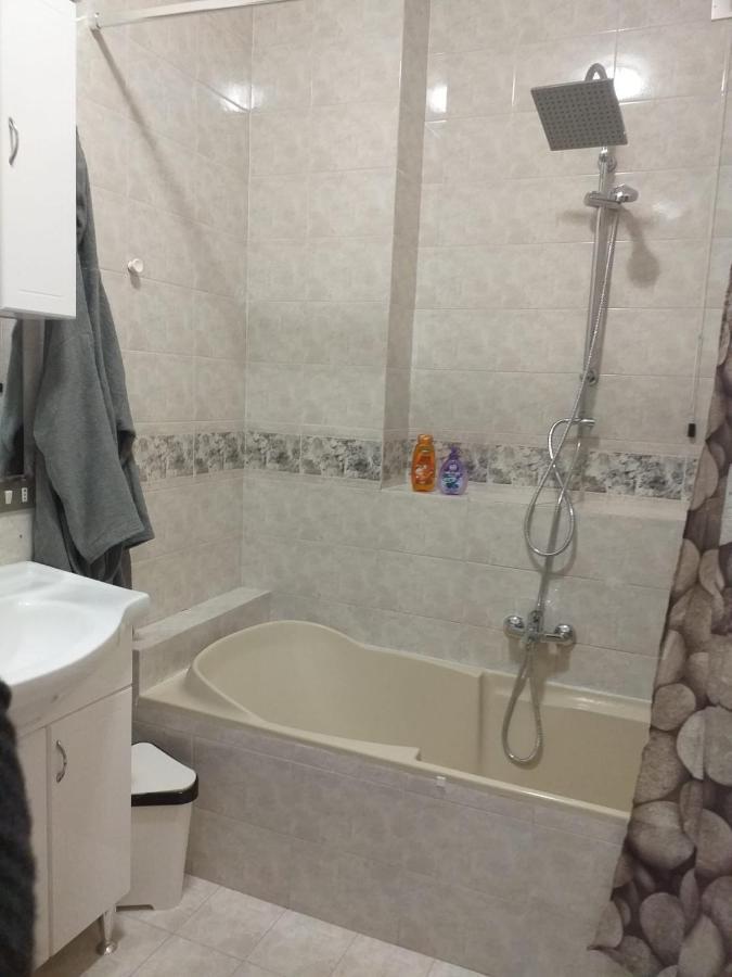 Triple Room Private External Bathroom