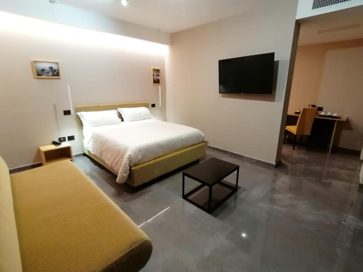 Family Suite,1328068907:JPEG