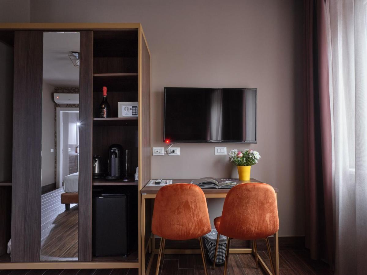 Superior King Suite