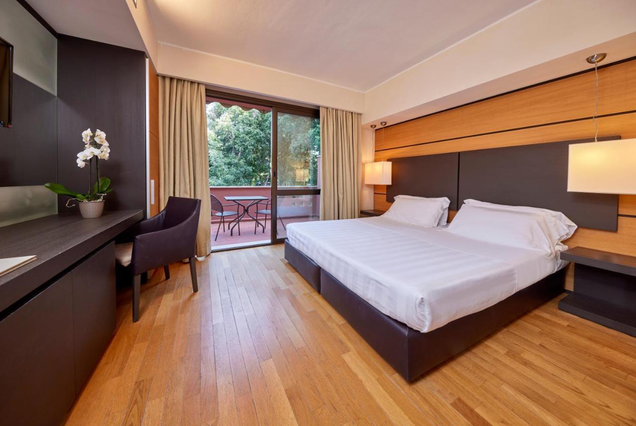 Doppelzimmer mit Gartenblick