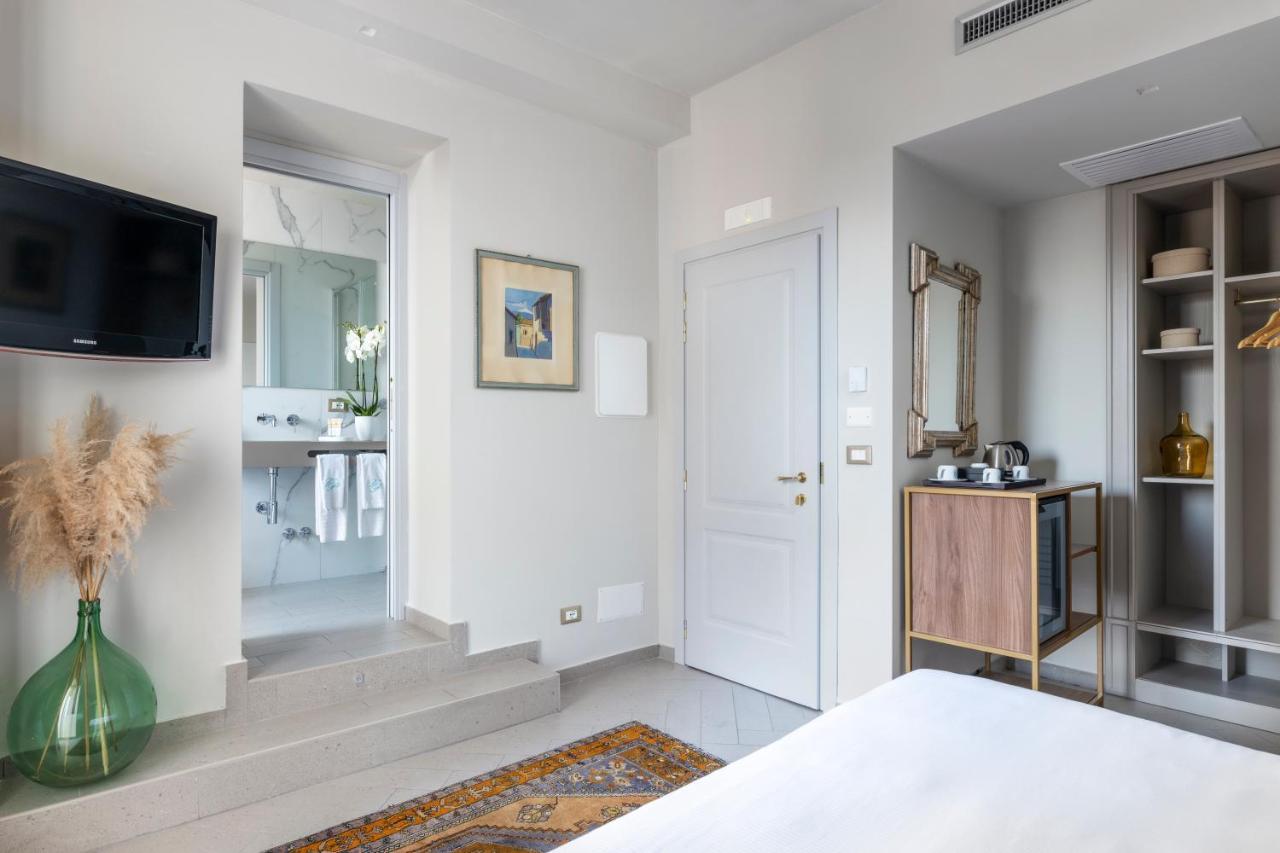 Standard Double or Twin Room Garden View
