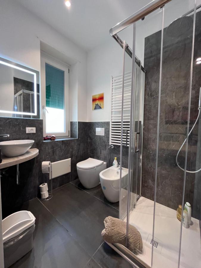 Triple Room Private Bathroom