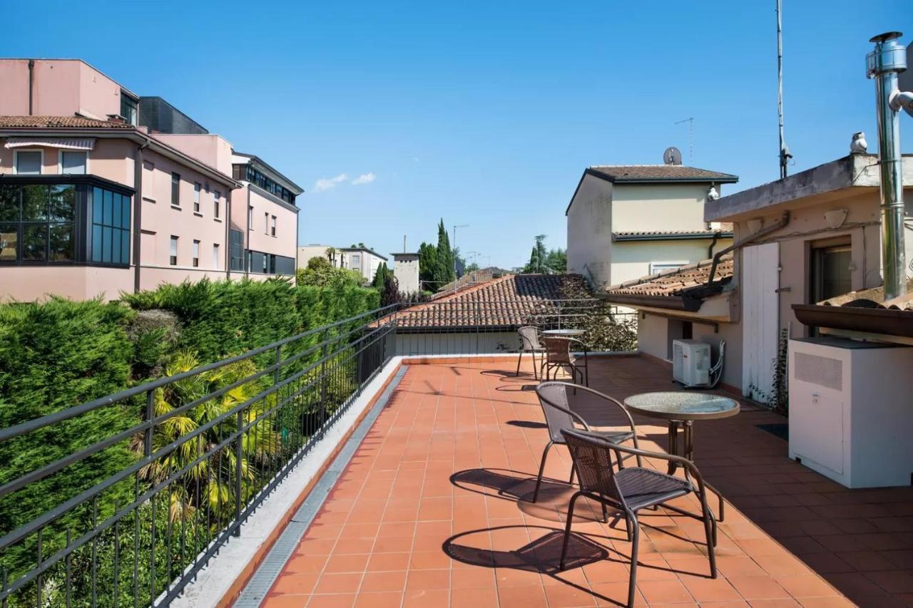 Studio Terrace