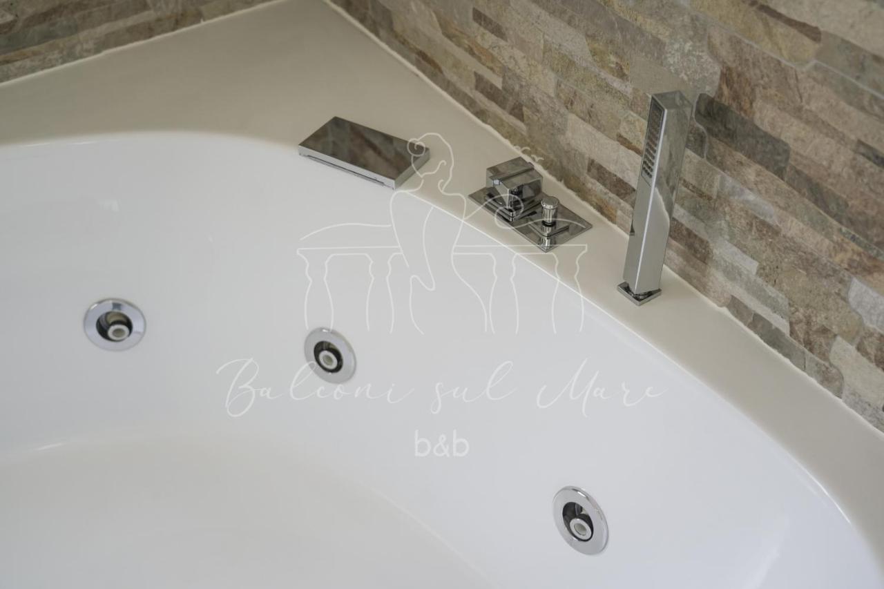Deluxe Double Room Spa Bath