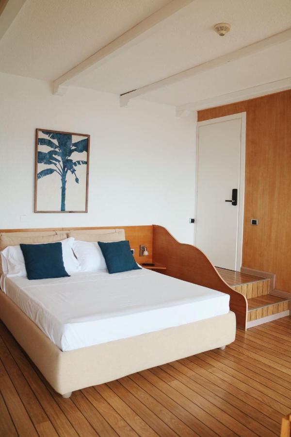 Deluxe Double Room Balcony Sea View