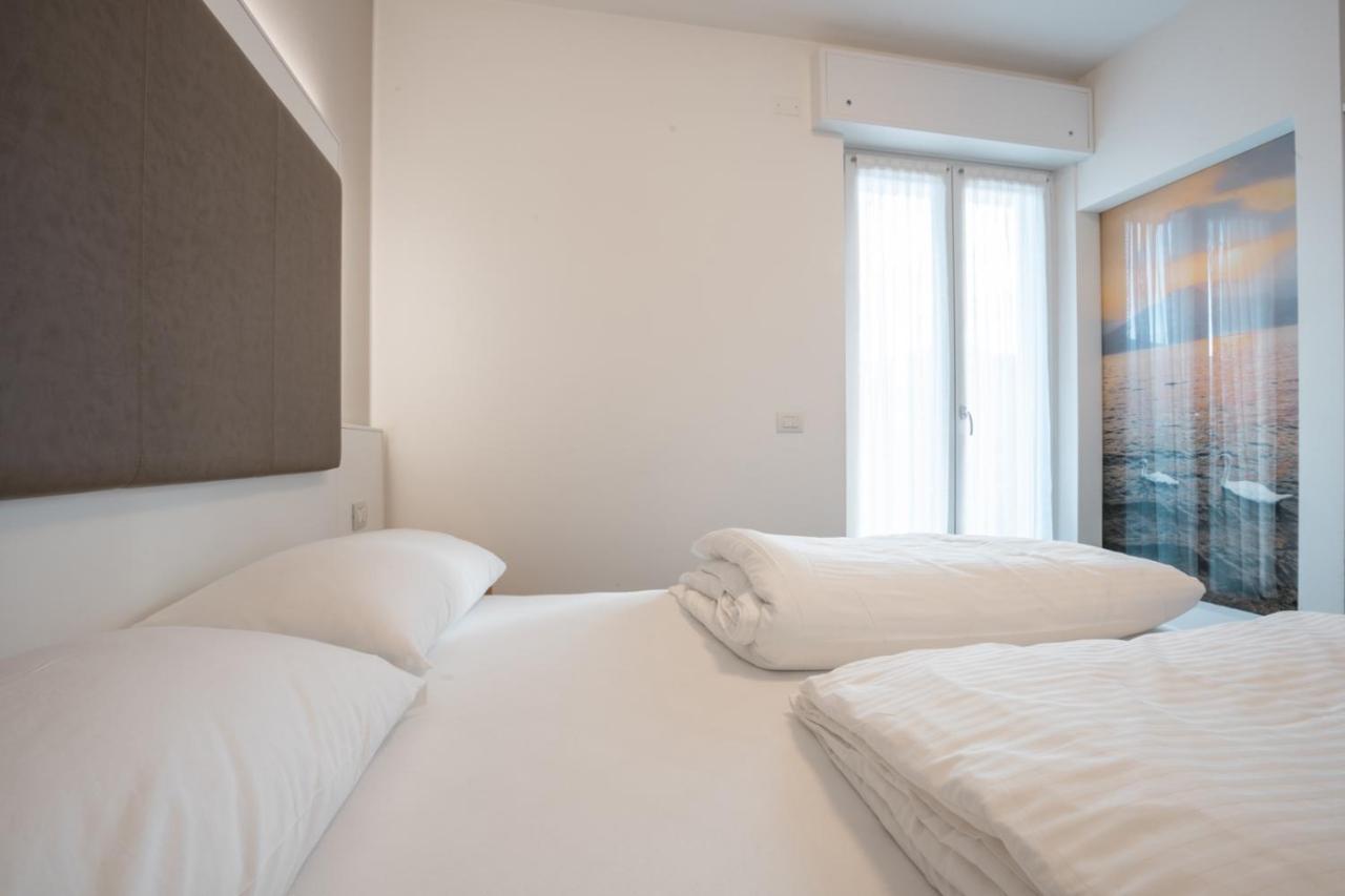Double or Twin Room Terrace