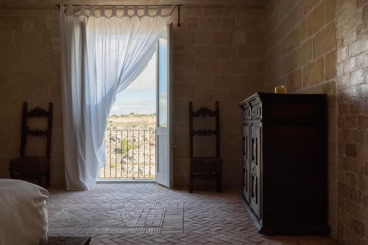 Dreibettzimmer mit Bergblick