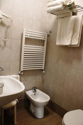 Triple Room,1370994749:JPEG