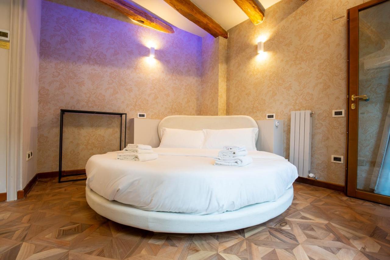 Design Apartment internal Spa Bath Panoramic Terrace