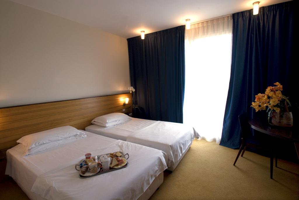 Junior Suite,137315853:JPEG