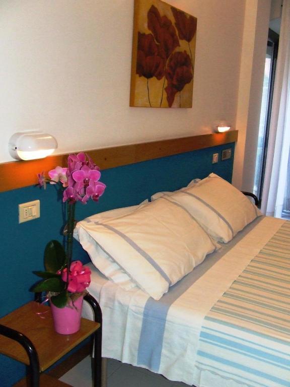 Double or Twin Room Balcony