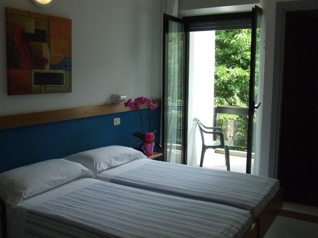 Double or Twin Room Balcony