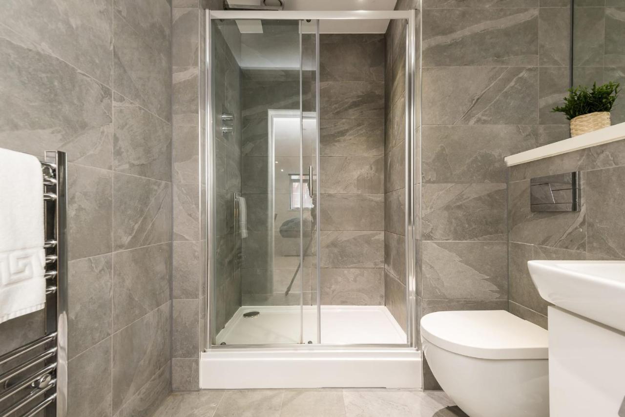Superior Deluxe Double or Twin Room