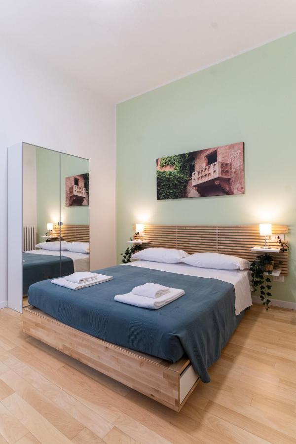 Double Room Private External Bathroom