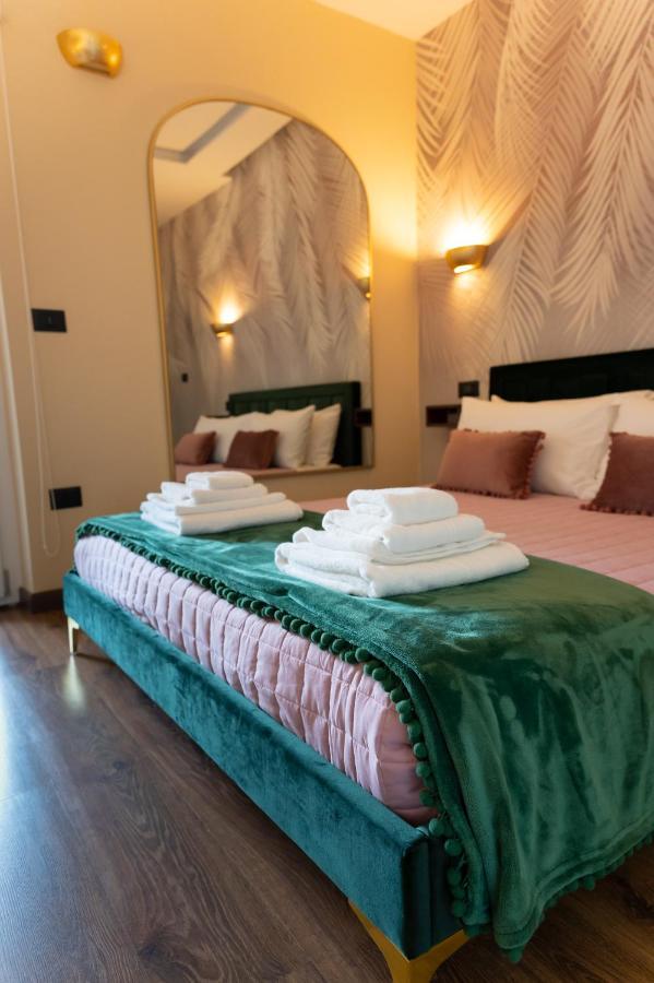 Standard Double Room,1402336490:JPEG