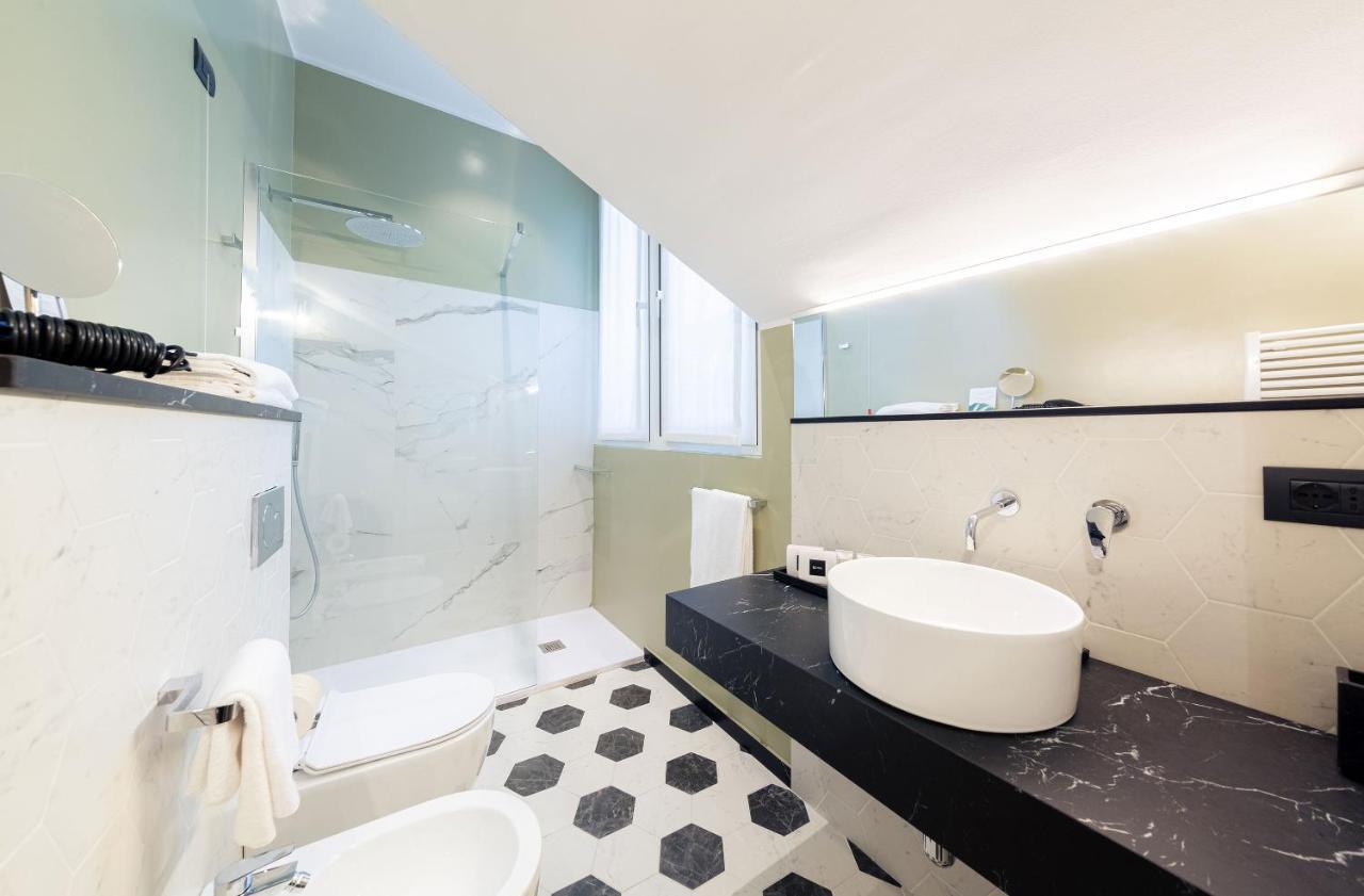 Executive Triple Room