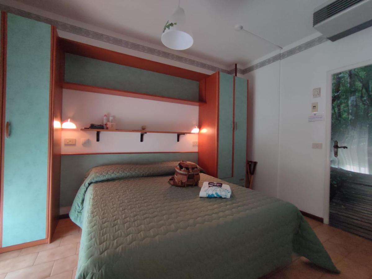 Standard Double or Twin Room Sea View