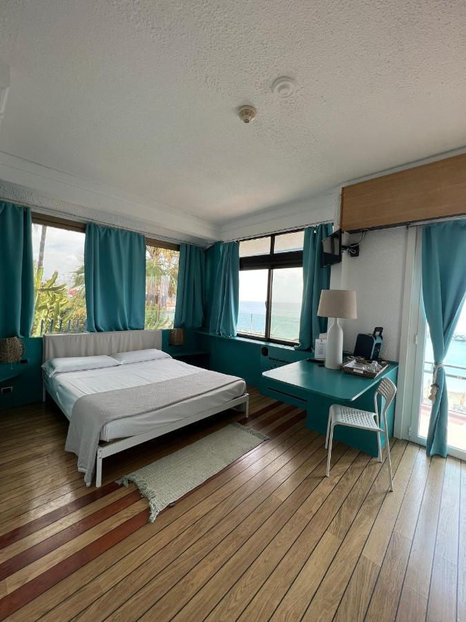 Deluxe Double Room Balcony Sea View