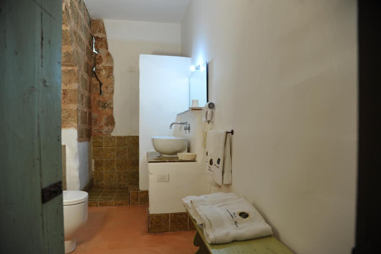 Quadruple Room Shower