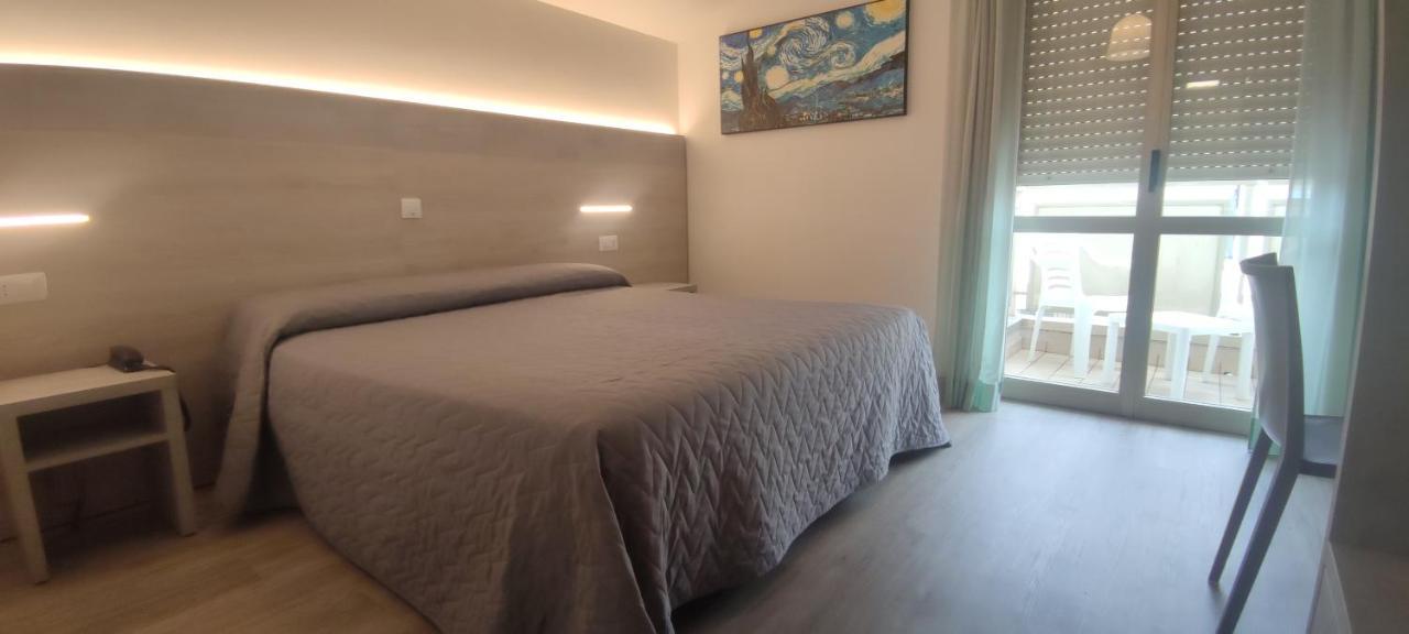 Standard Double or Twin Room Sea View