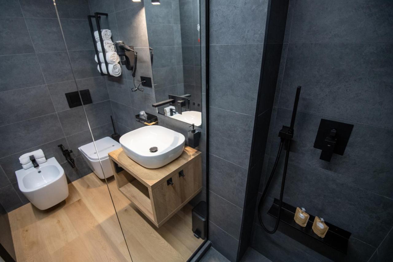 Deluxe Double or Twin Room Spa Bath