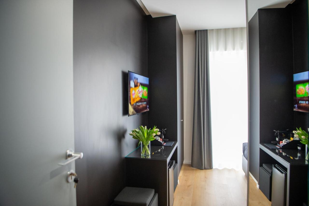 Standard Double or Twin Room Balcony