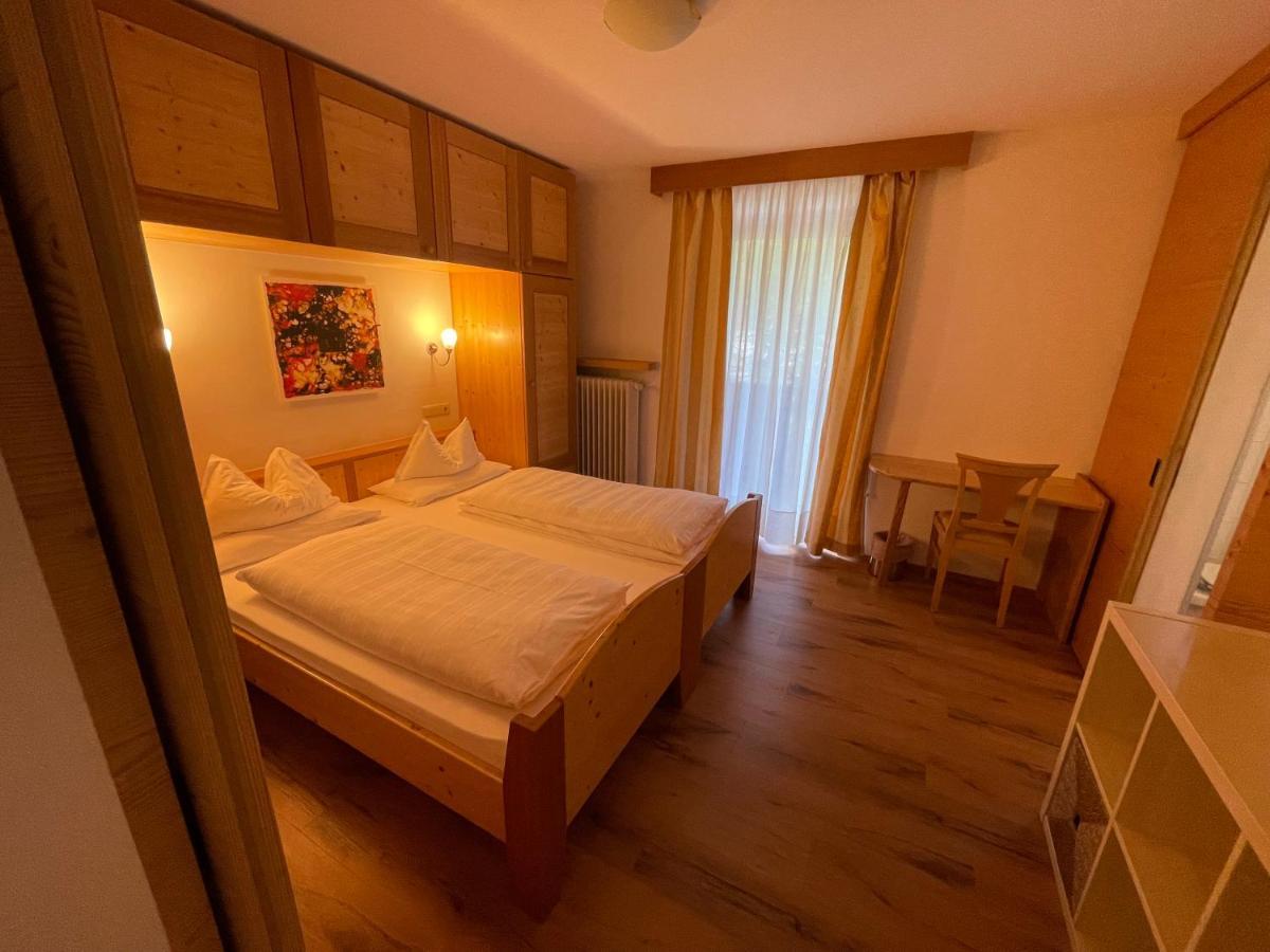 Triple Room,1552212181:JPEG