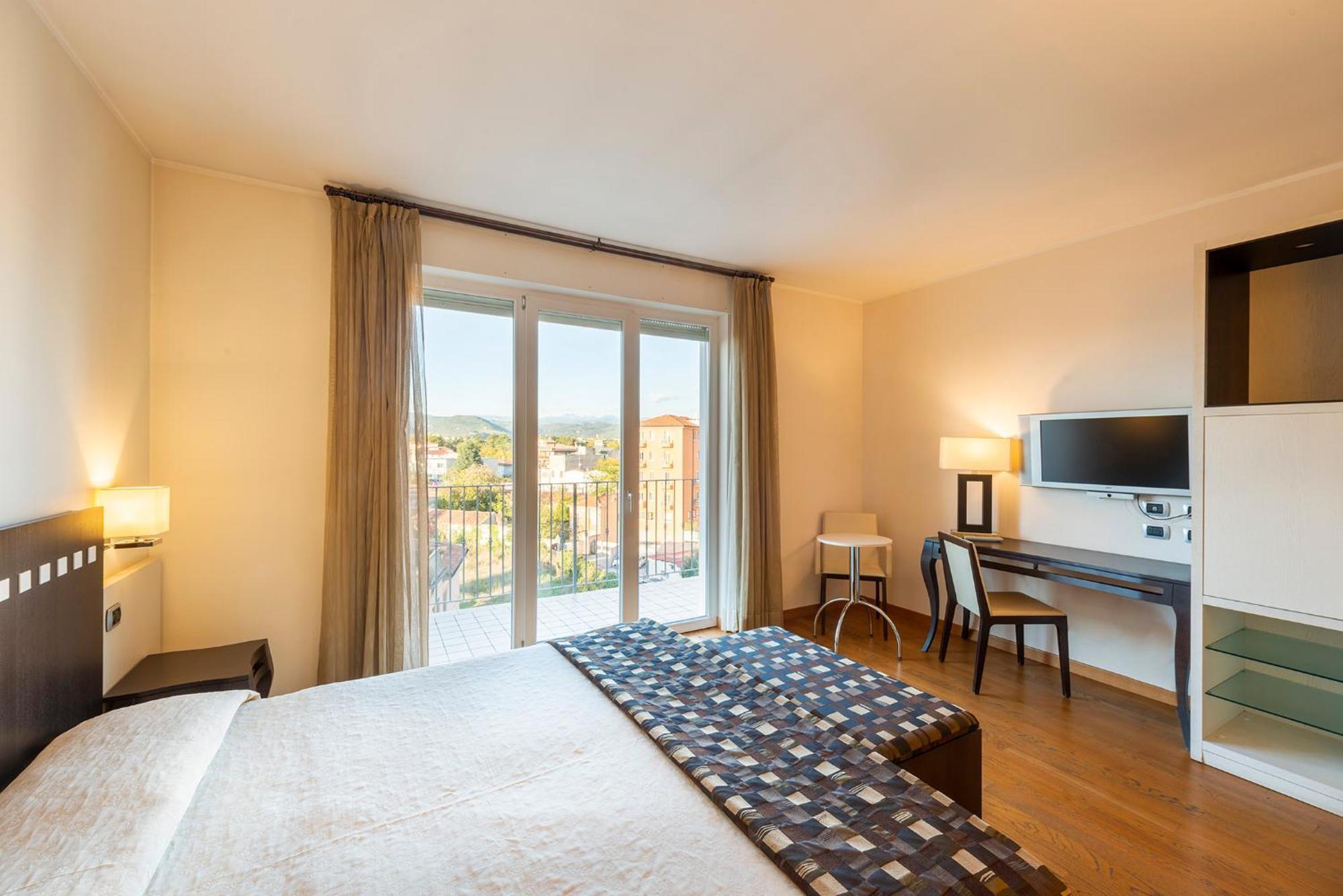 Superior Double Room Balcony