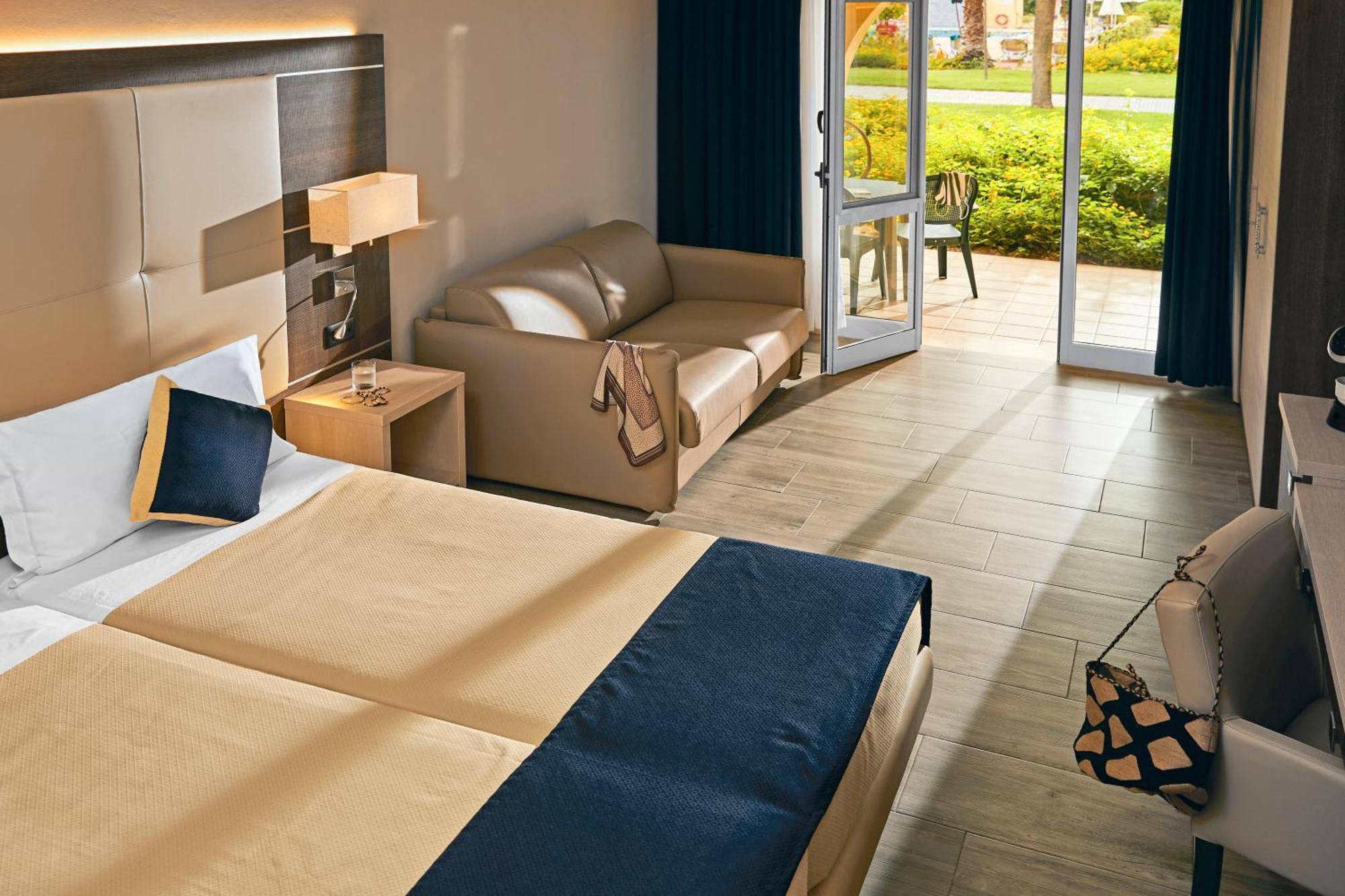Dreibettzimmer private Lodge (ab 16 Jahren)