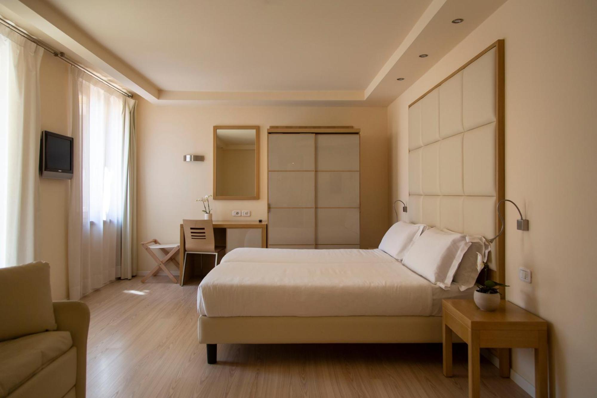 Triple Room Balcony