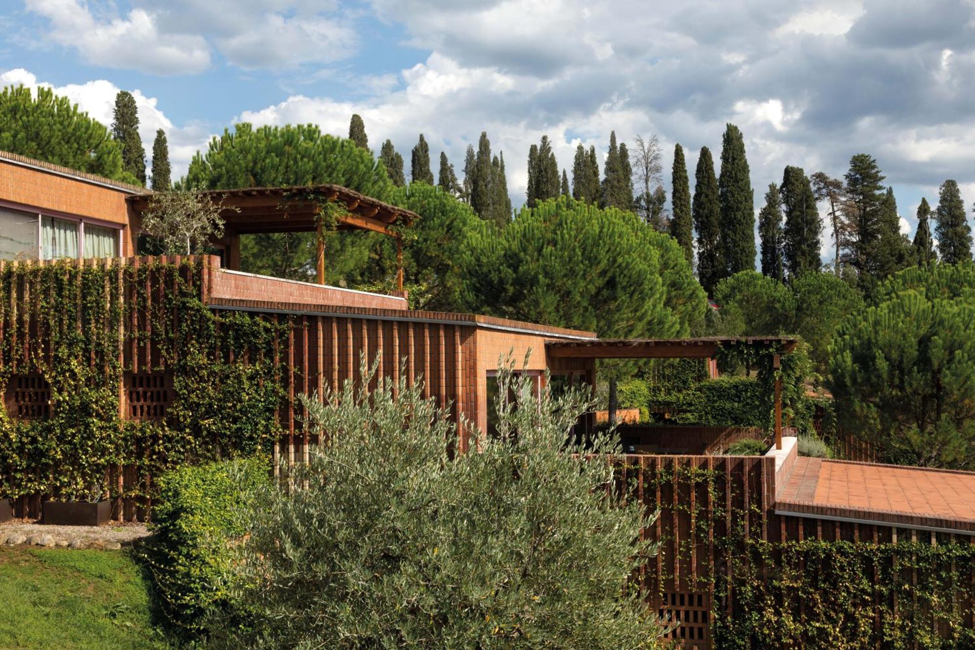 Etruria Suite