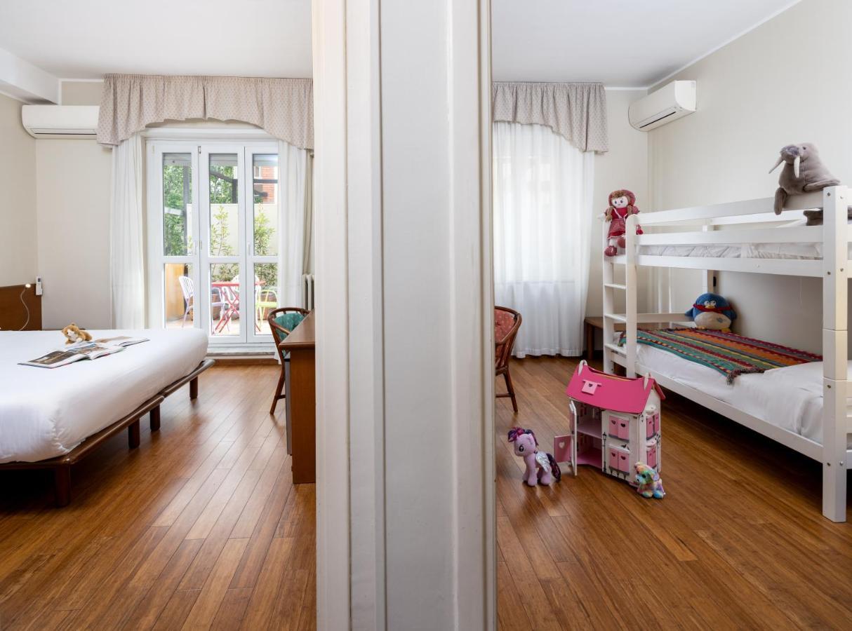 Family Queen Room