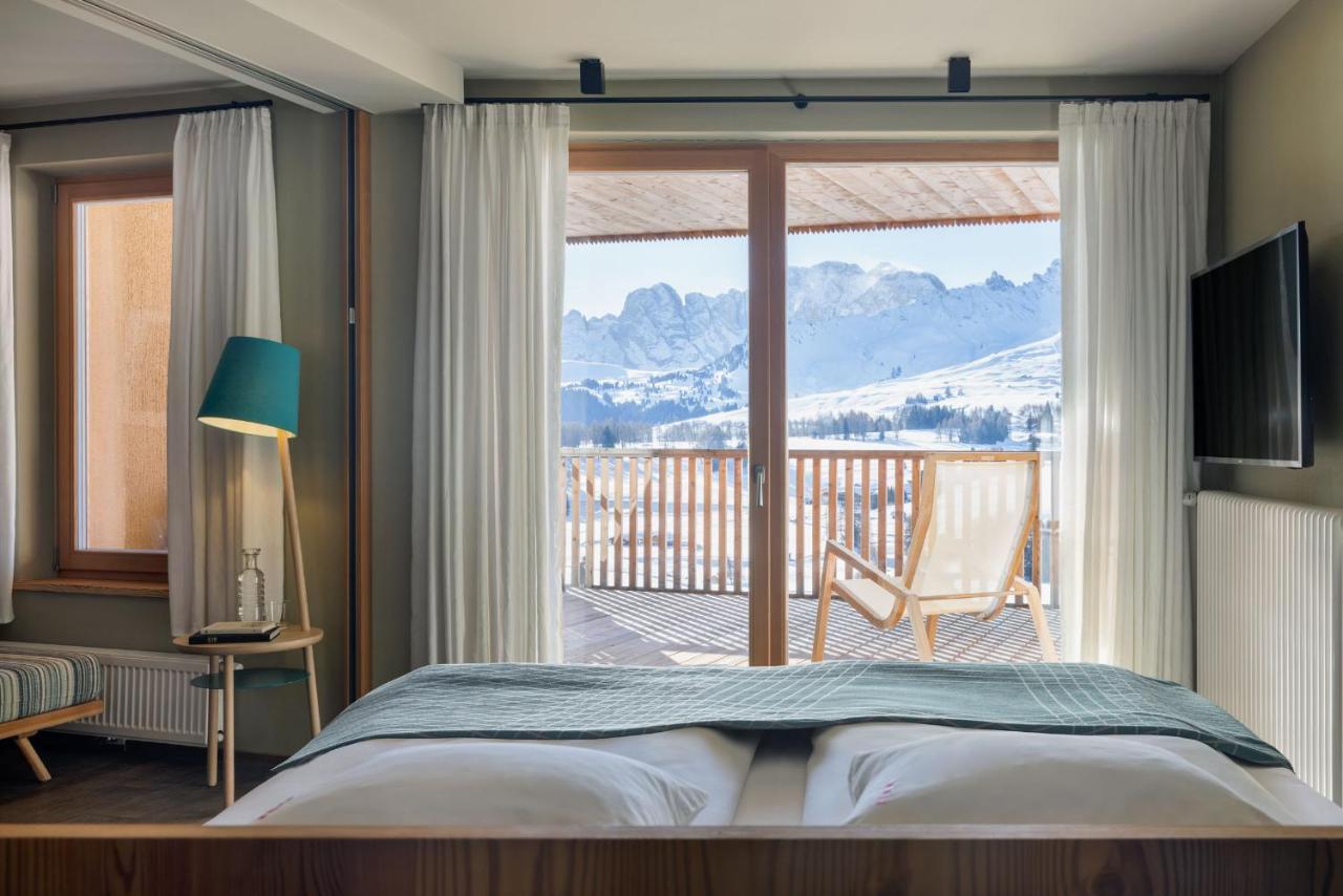Suite Balcony,1596017648:JPEG