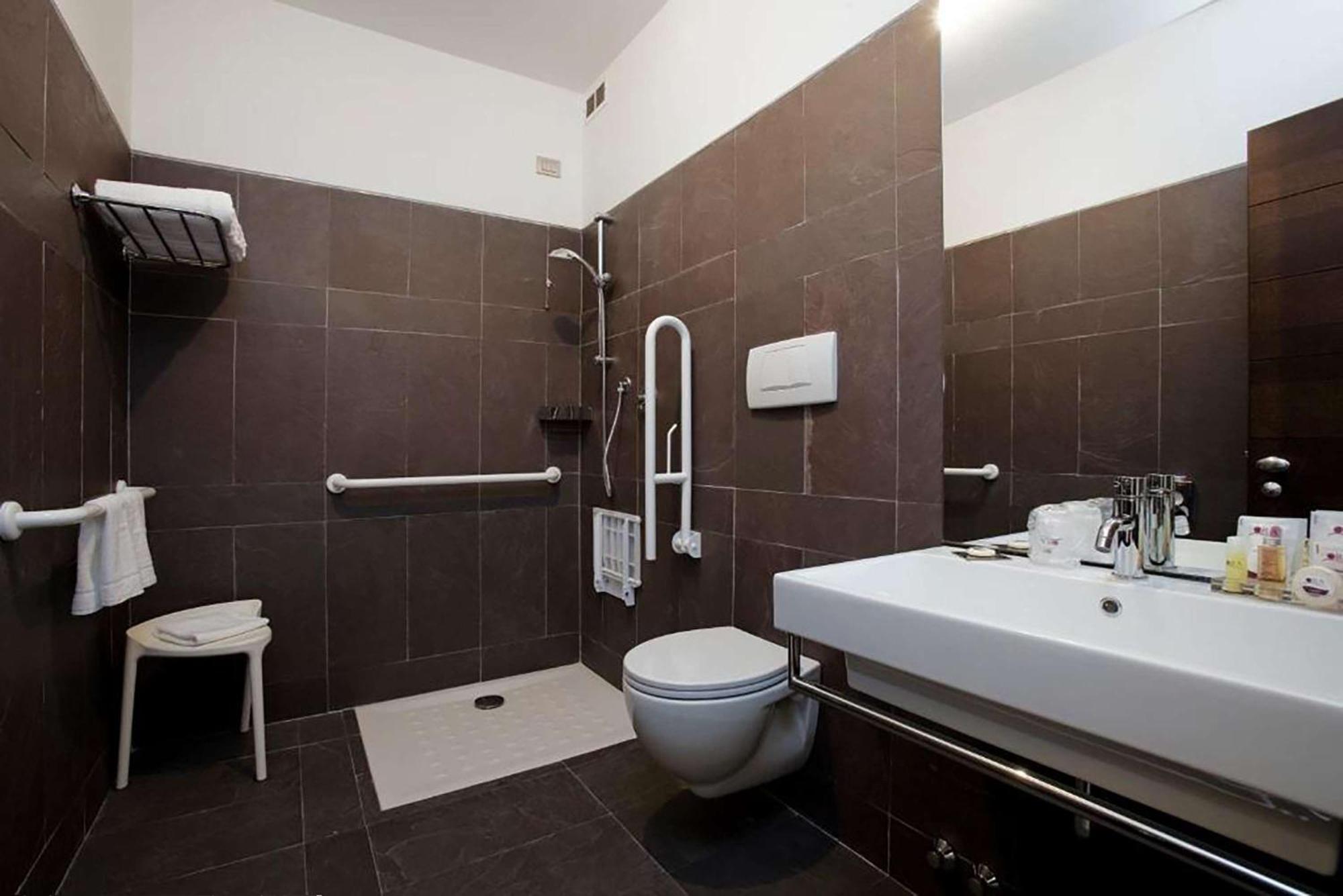 Standard Doppelzimmer mit ebenerdiger Dusche - barrierefrei