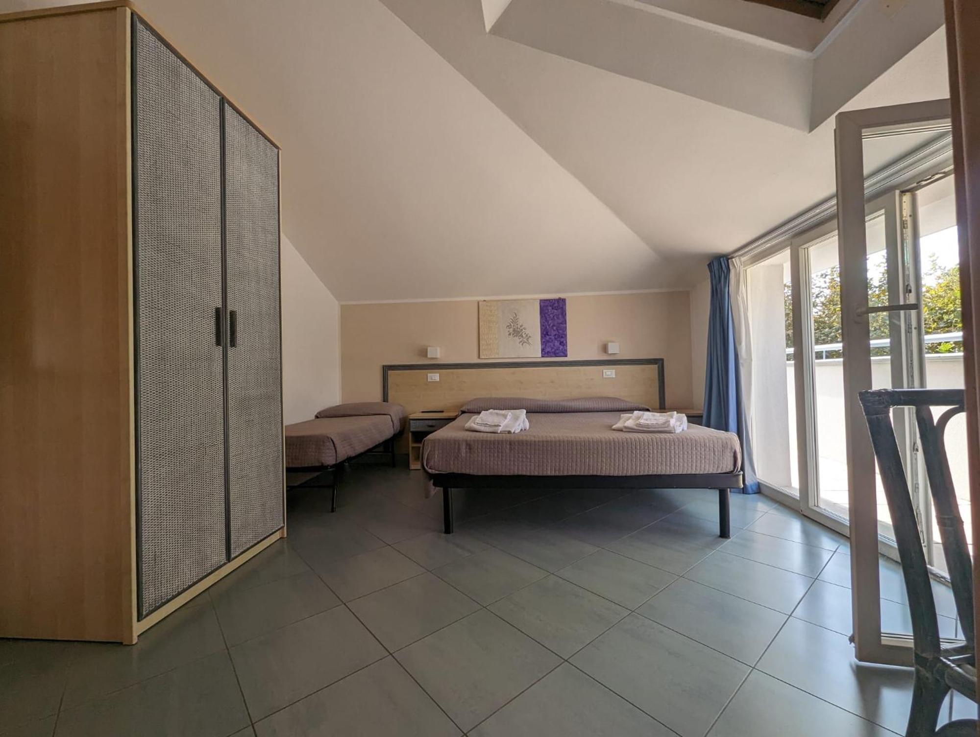 Classic Triple Room