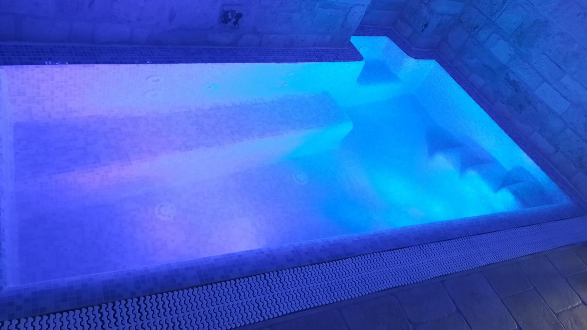 Suite Private Pool