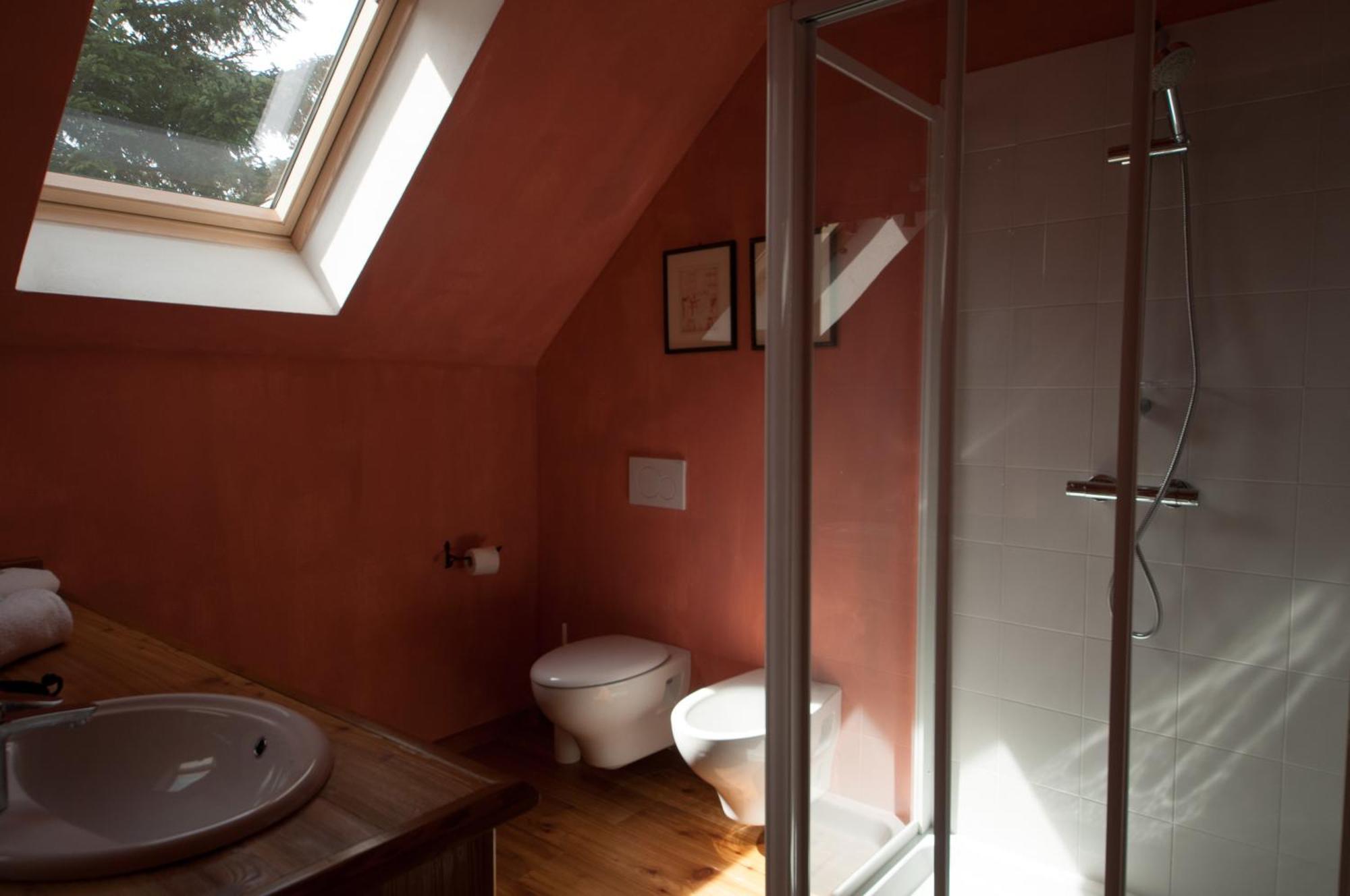 Standard Double Room,162346563:JPEG