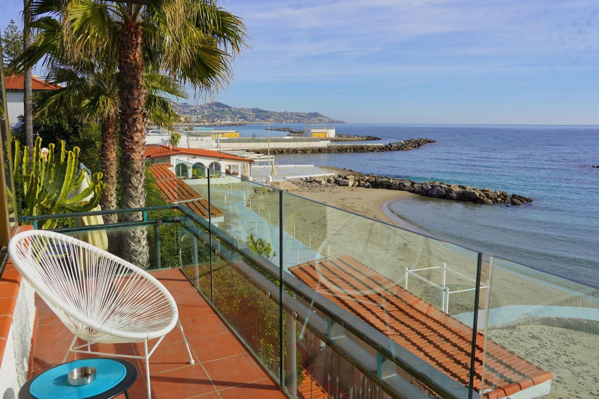Deluxe Double Room Balcony Sea View