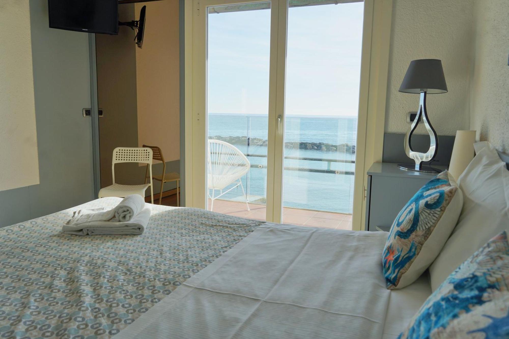 Deluxe Double Room Balcony Sea View