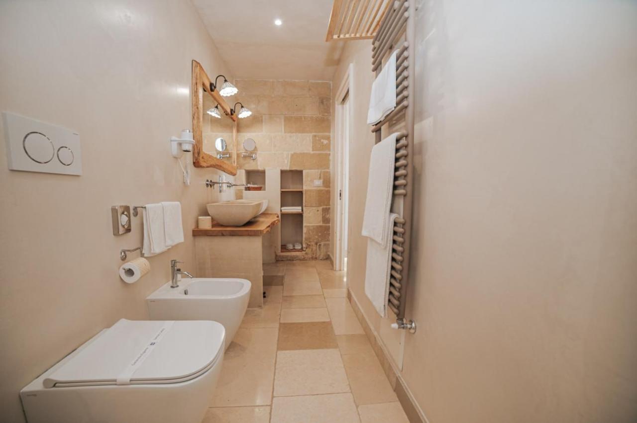 Queen Suite Spa Bath