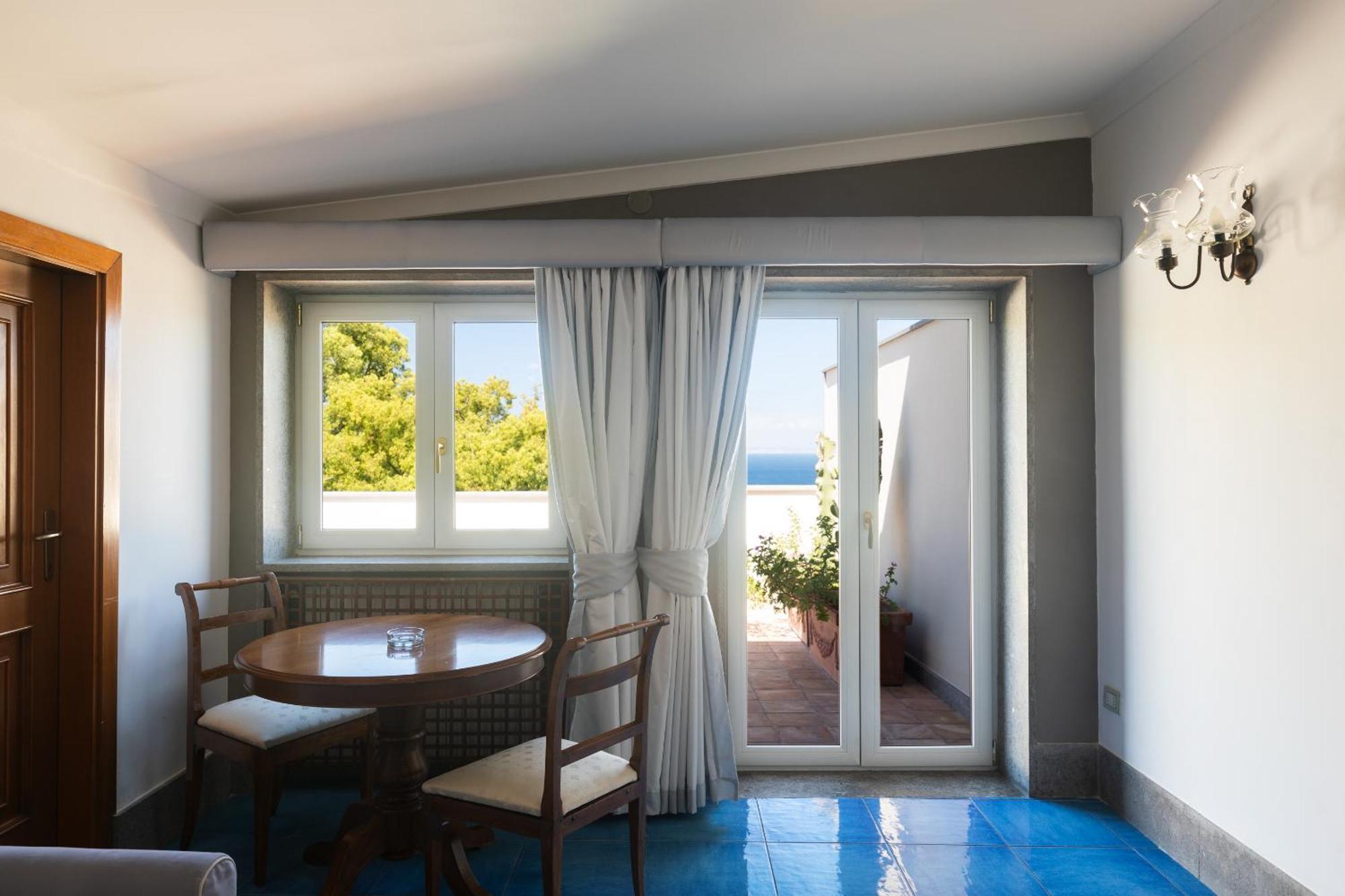 Suite Sea View