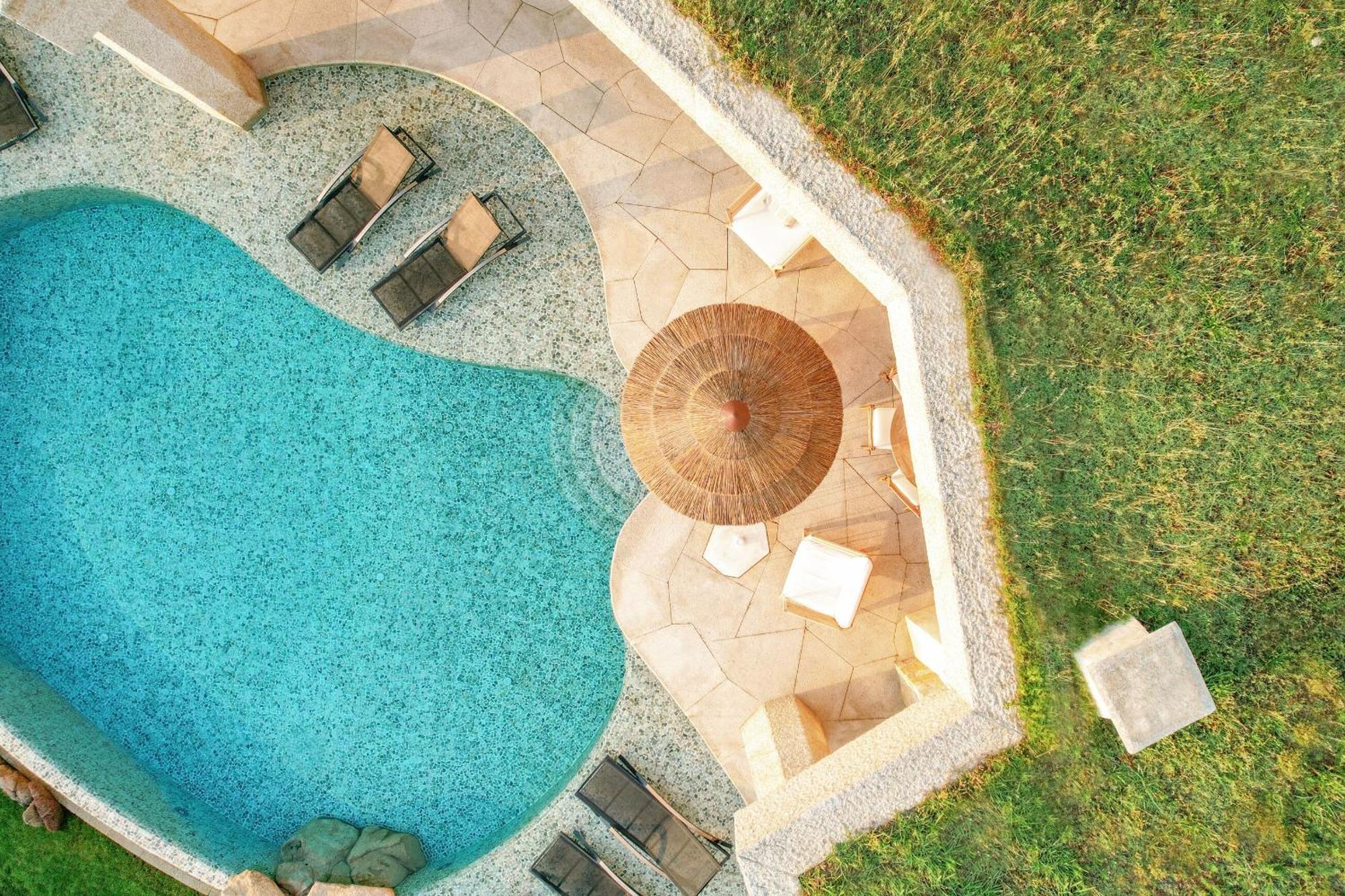 Vila com Piscina Privativa
