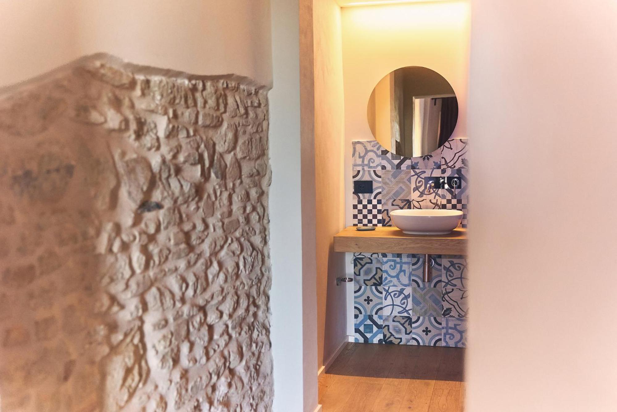 Double Room Private Bathroom