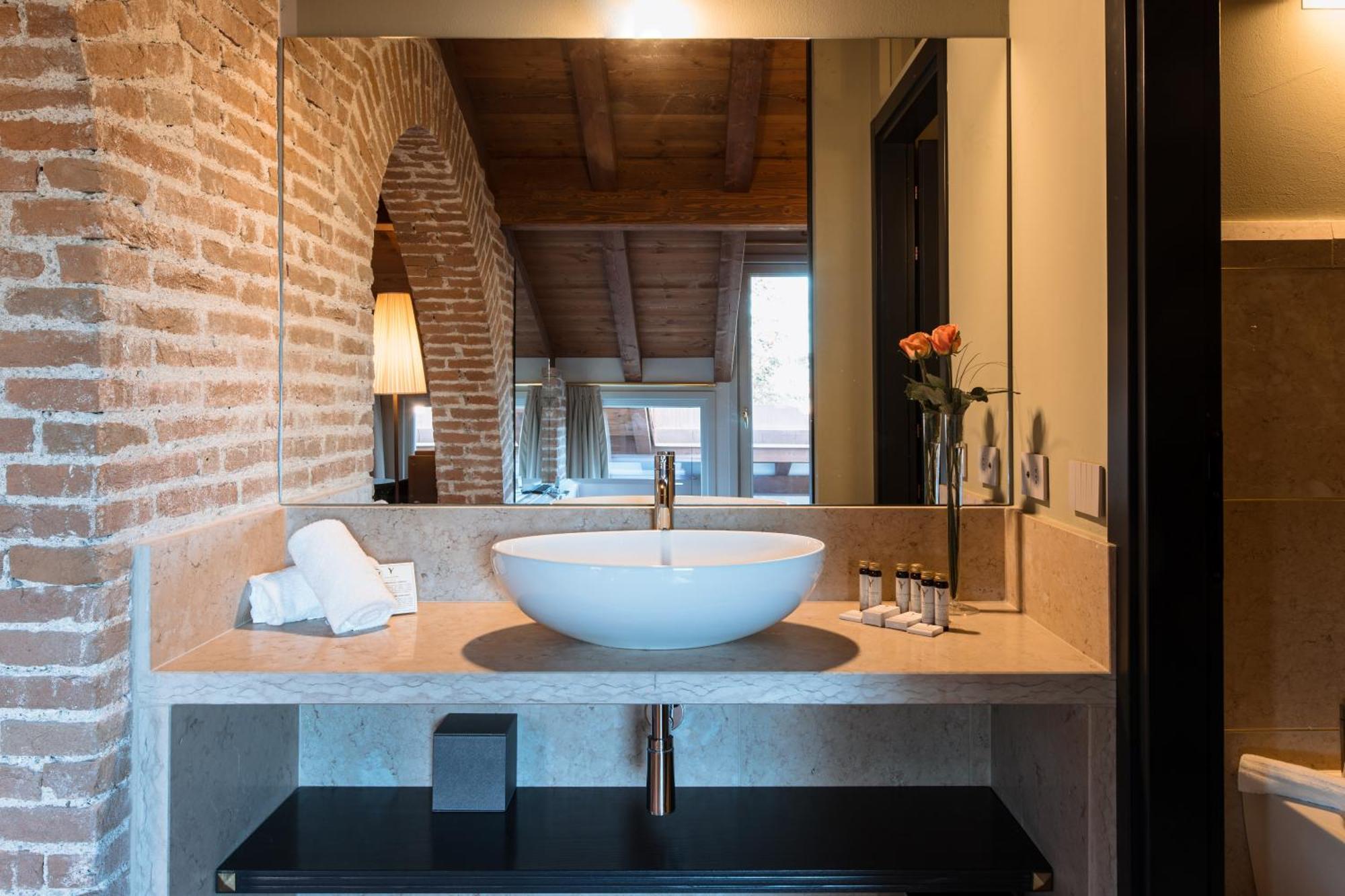 Suite Spa Bath
